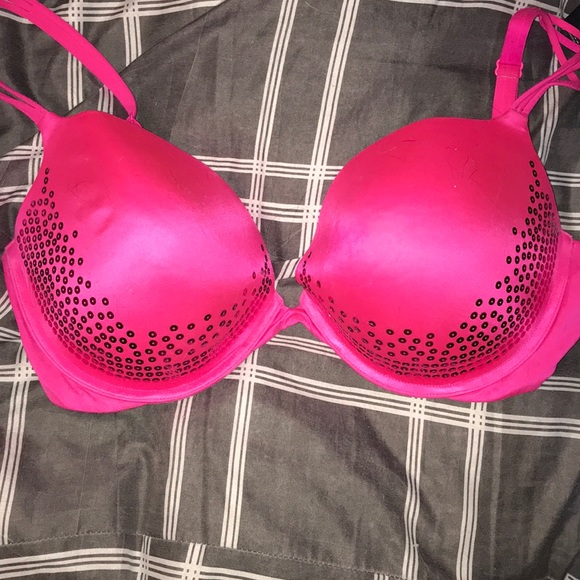 Victoria’s Secret Push-Up Bra 38DD